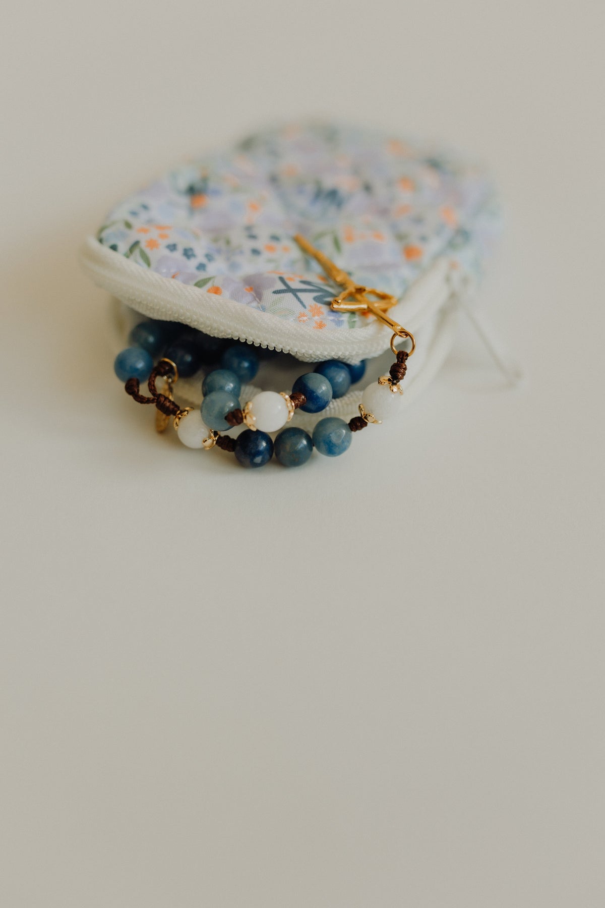 Marian Rosary Pouch