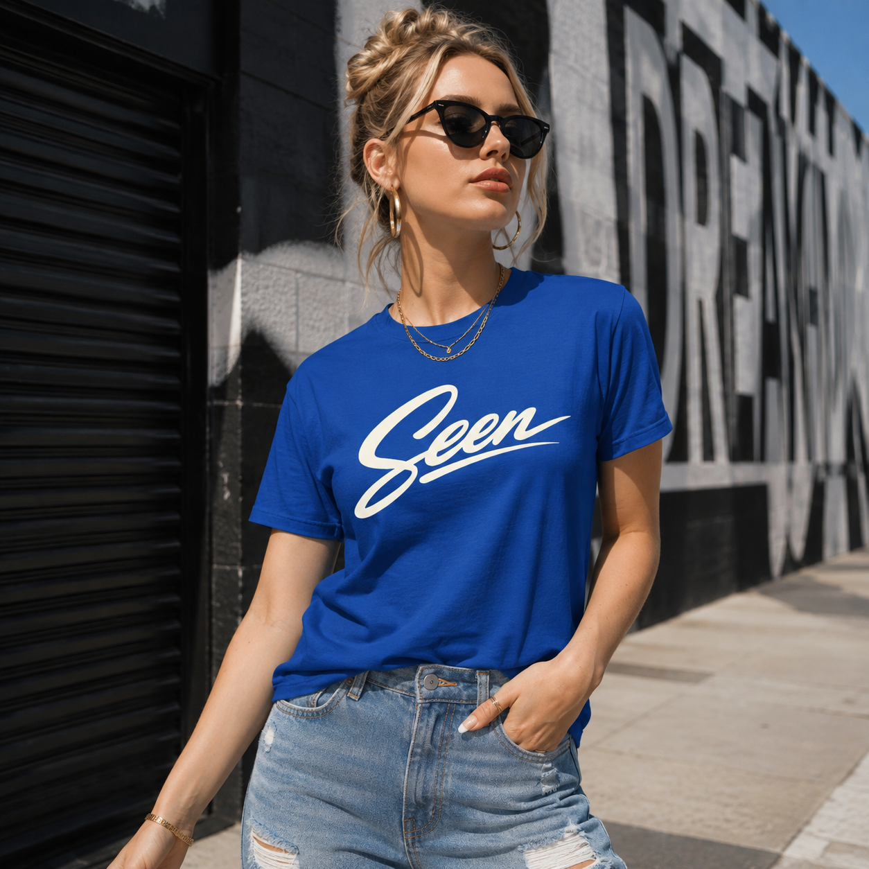 Seen Script T-Shirt | Retro Handwritten Logo Tee
