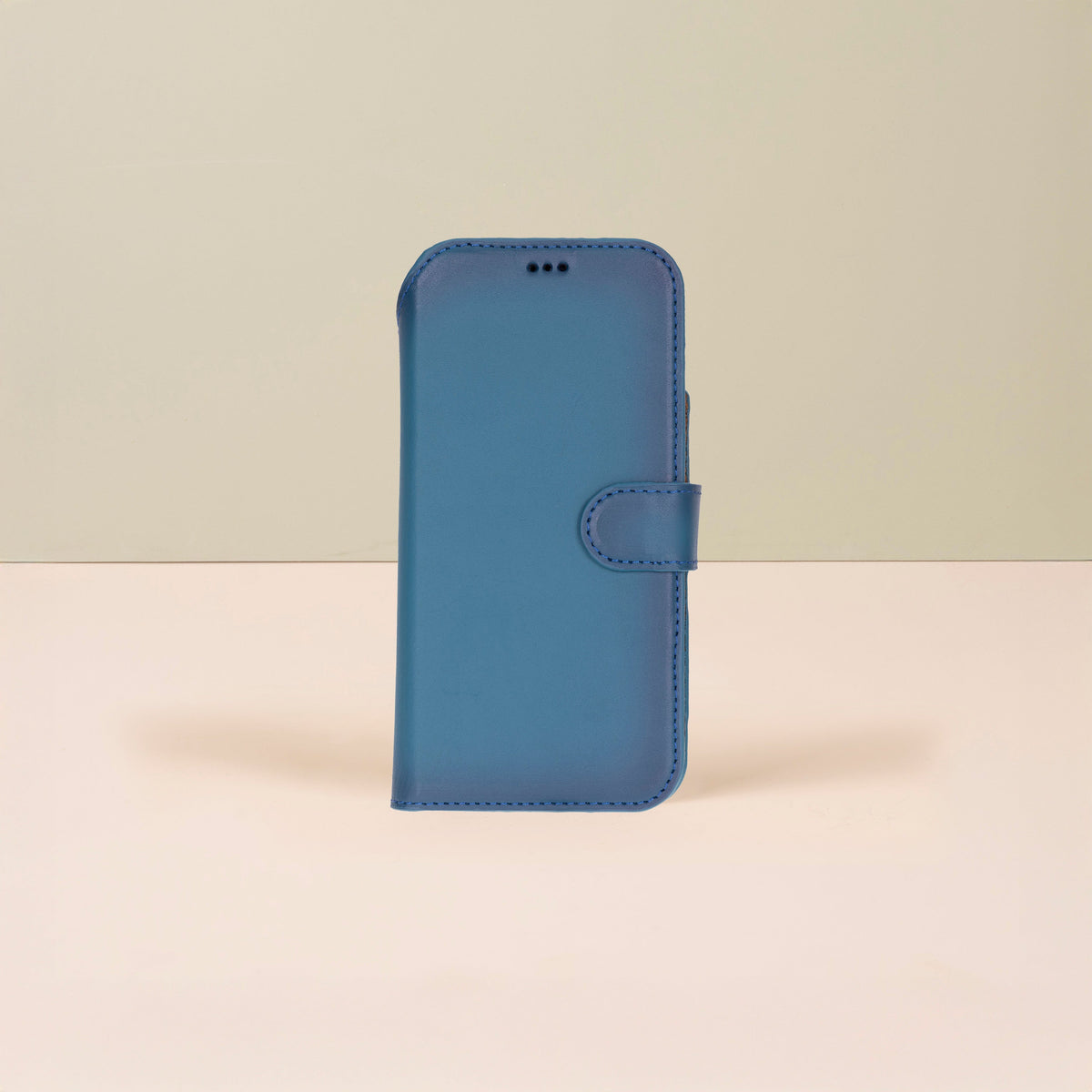 Leather iPhone 17 Pro Wallet Case – Blue - Austin