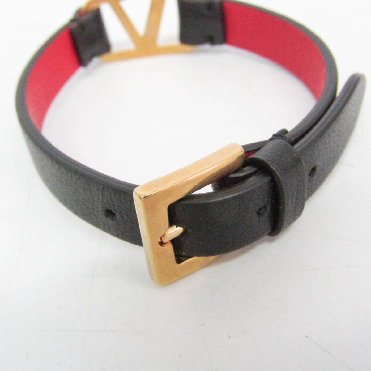 Valentino Garavani V Logo · Leather Bangle