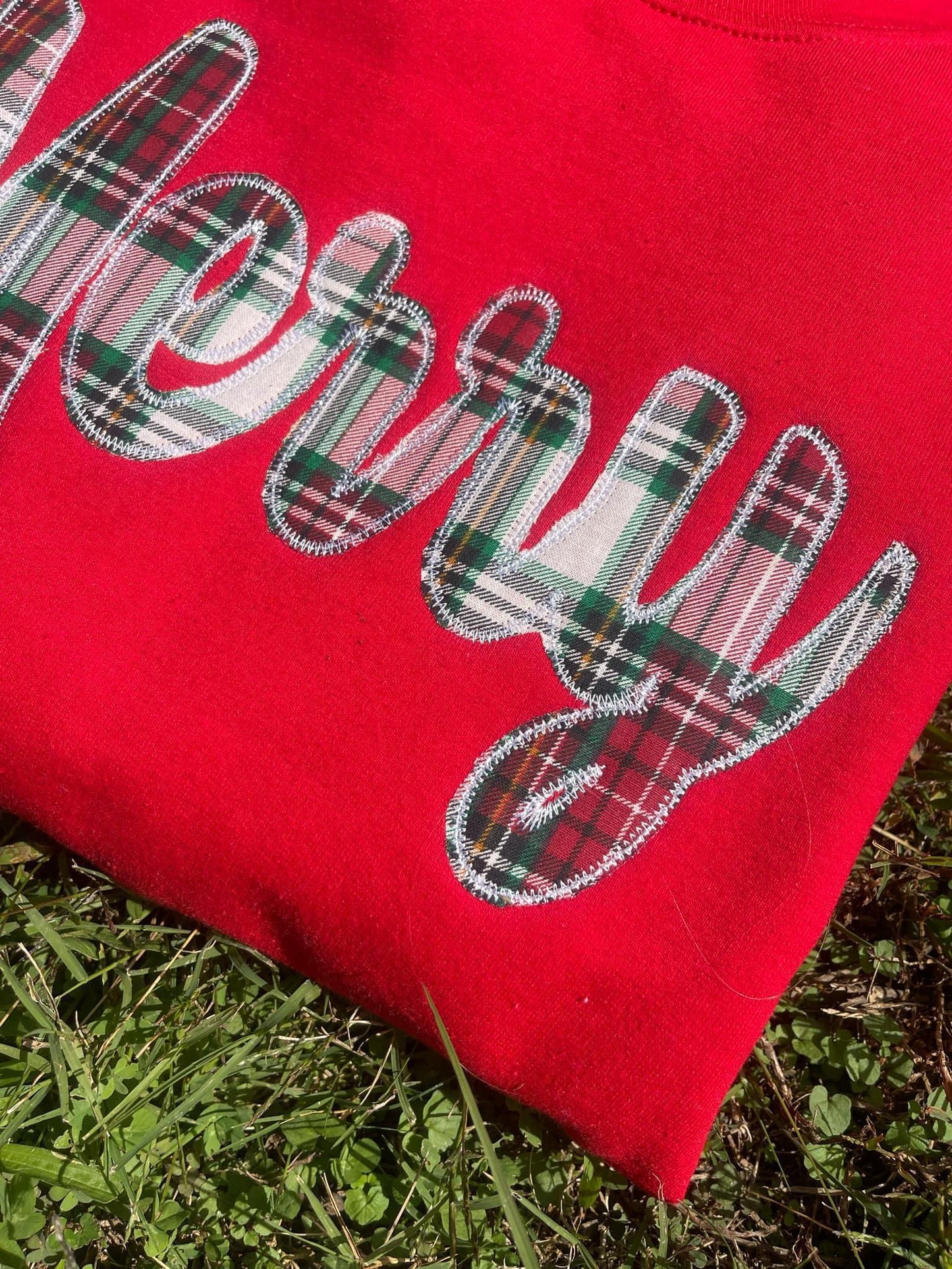 Merry Plaid Fabric Applique with Optional Side Bows Christmas Holiday Embroidered Sweatshirt