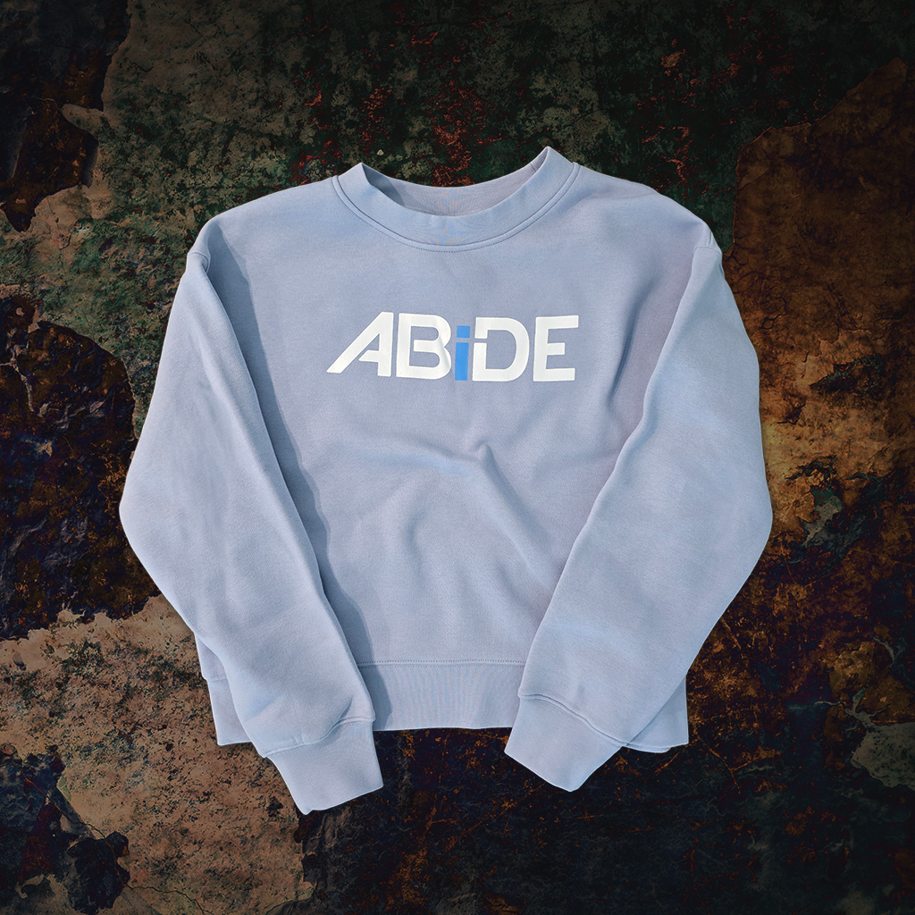 ABiDE Woman's Powder Blue Relax Crew