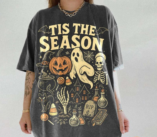 Comfort Colors "Tis The Season" Retro Halloween T-Shirt - Spooky Season Tee