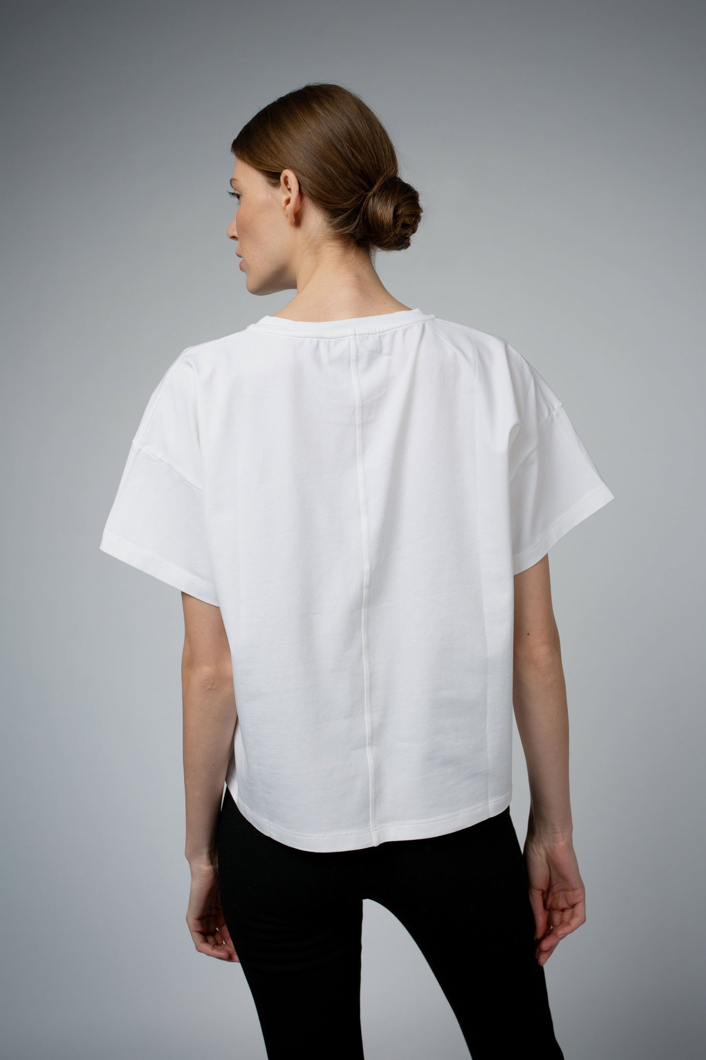 BEVIN ORGANIC COTTON BOYFRIEND T-SHIRT IN WHITE