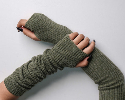 Arm Warmers: Örgöö - 100% Mongolian Cashmere