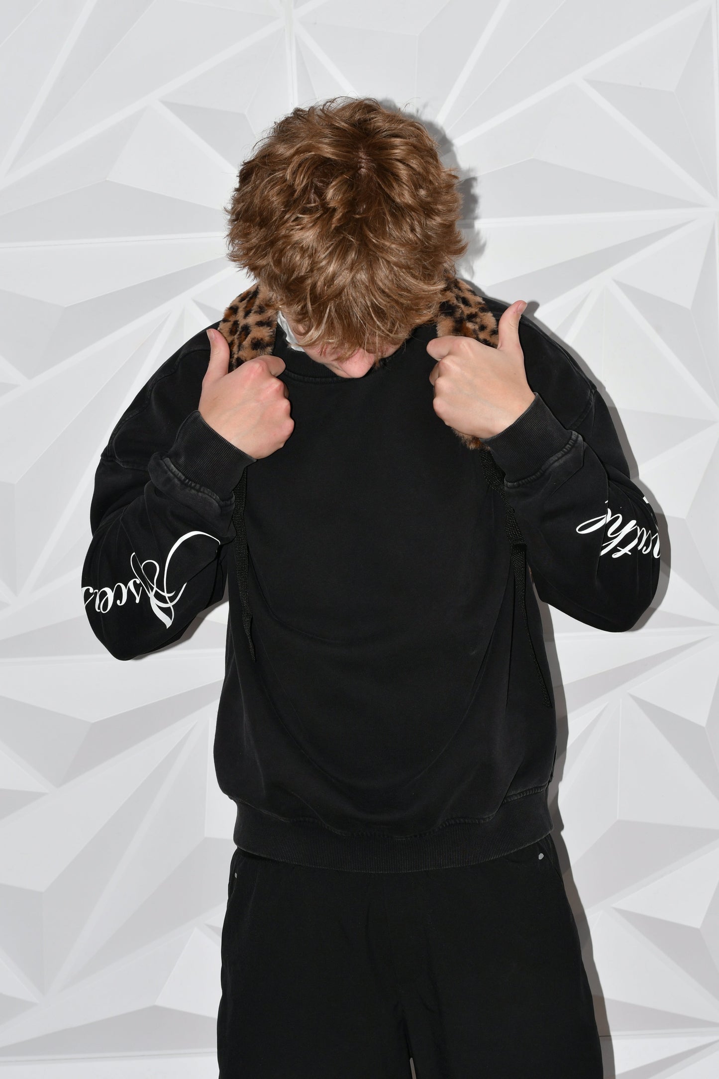 Script Sweatshirt