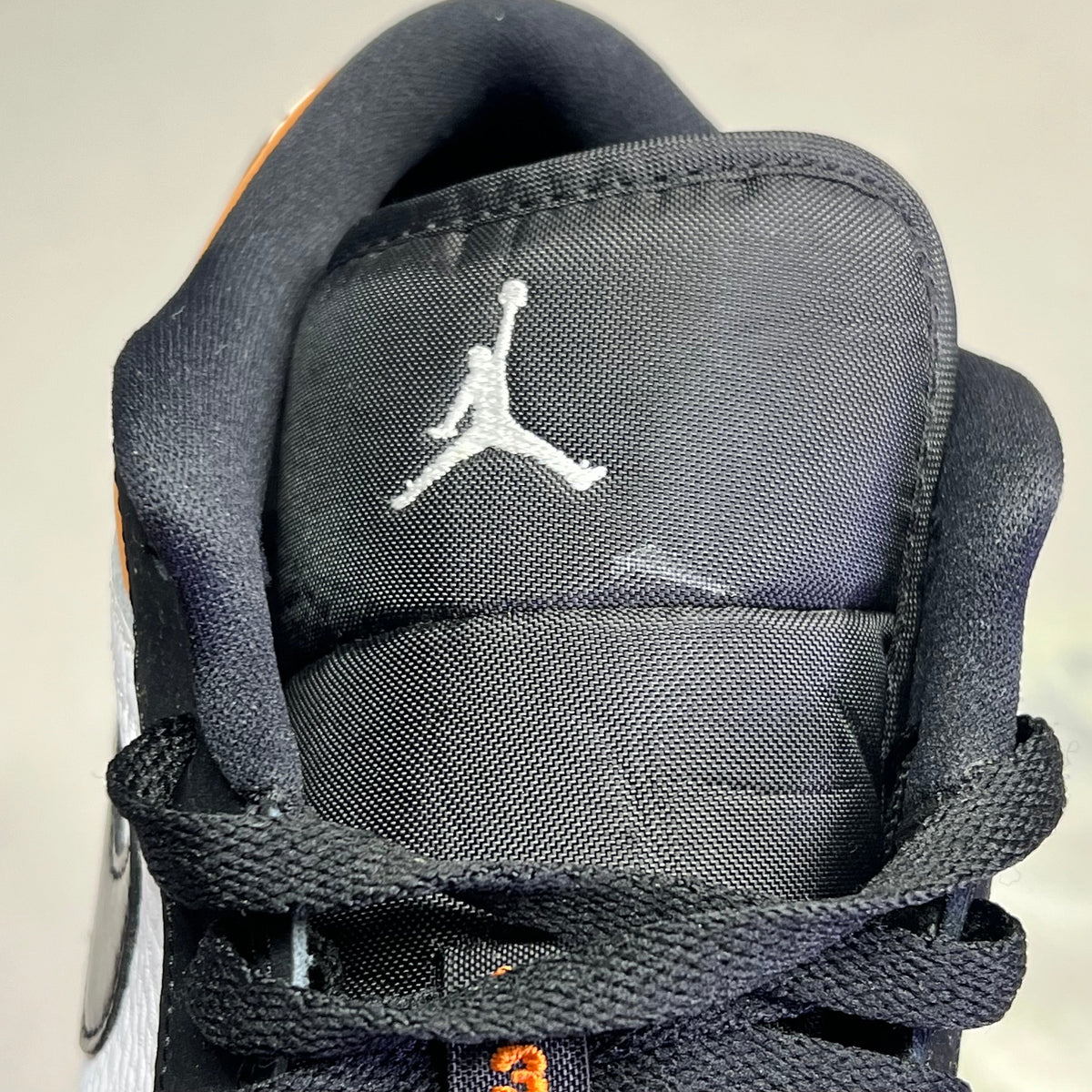 NIKE Air Jordan 1 Low Shattered Backboard Shoes Boys Sz 7Y Orange/Black (Pre-Owned)