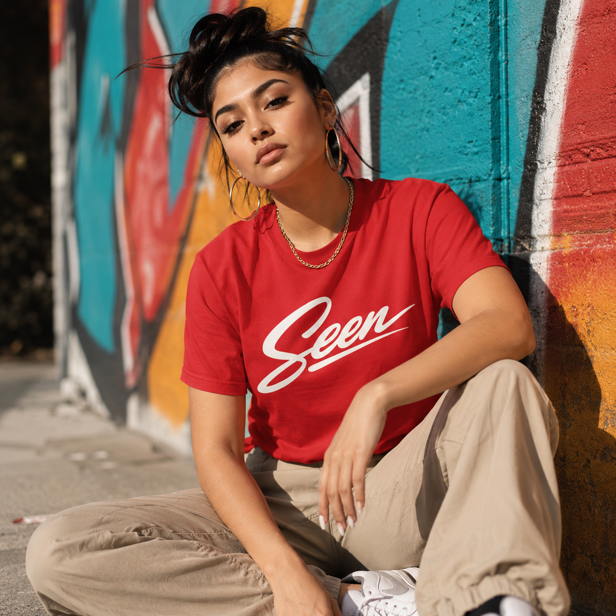 Seen Script T-Shirt | Retro Handwritten Logo Tee
