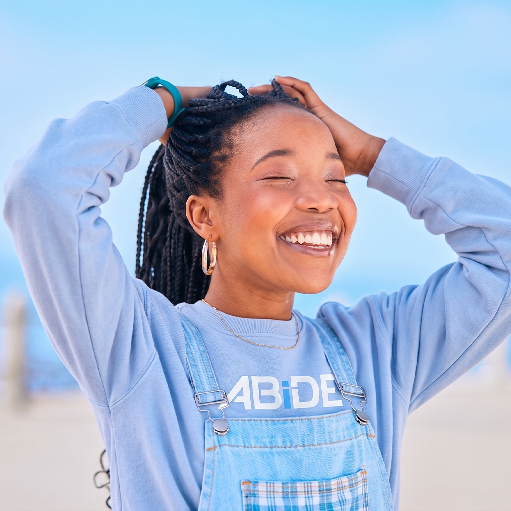 ABiDE Woman's Powder Blue Relax Crew