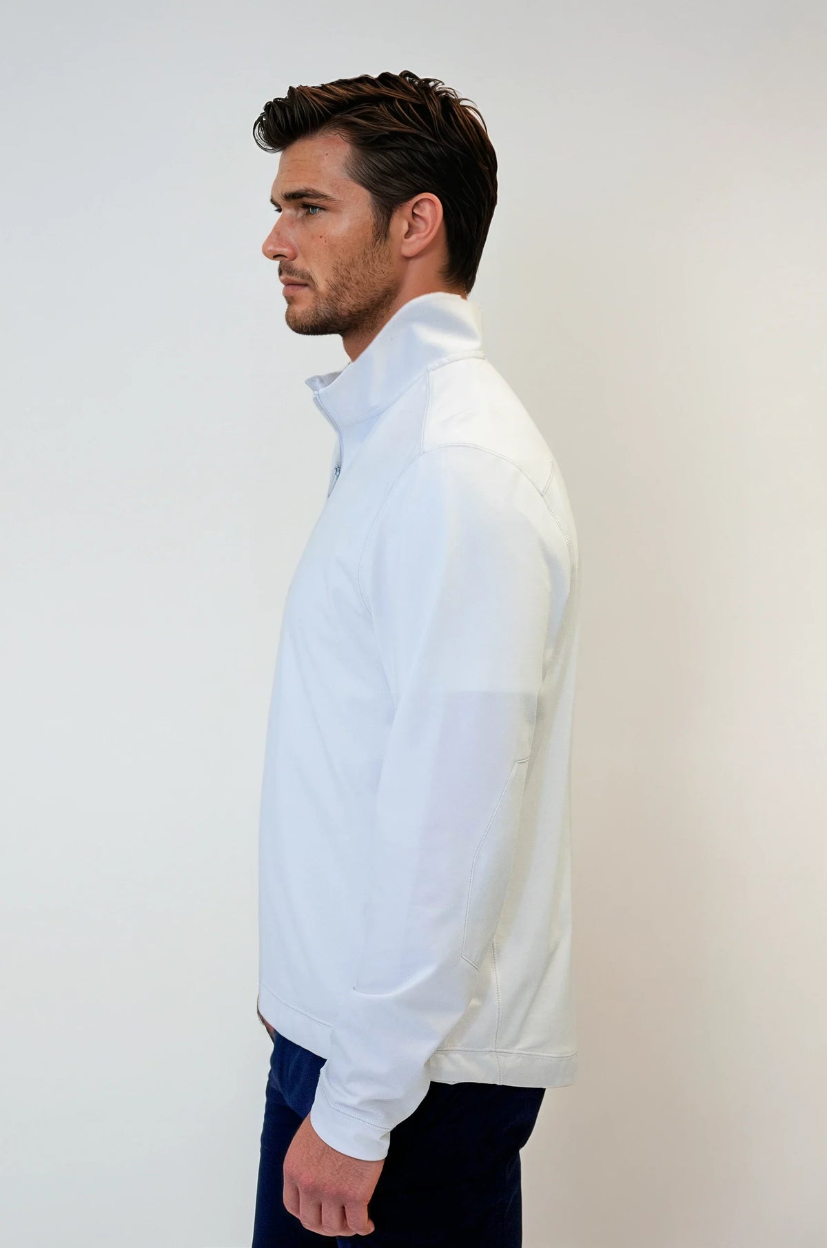 Buki Travel Half Zip - White
