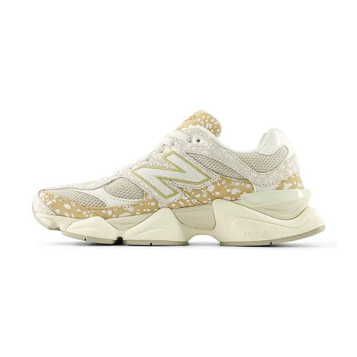 New Balance 9060 Toasted Sesame