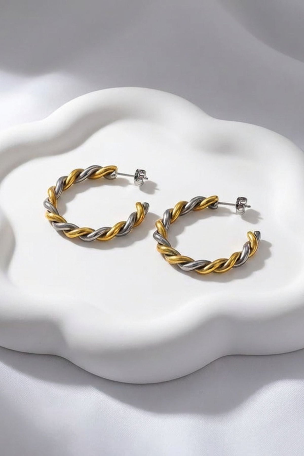 Paloma Waterproof Two-Tone Chunky Rope Hoop Earring