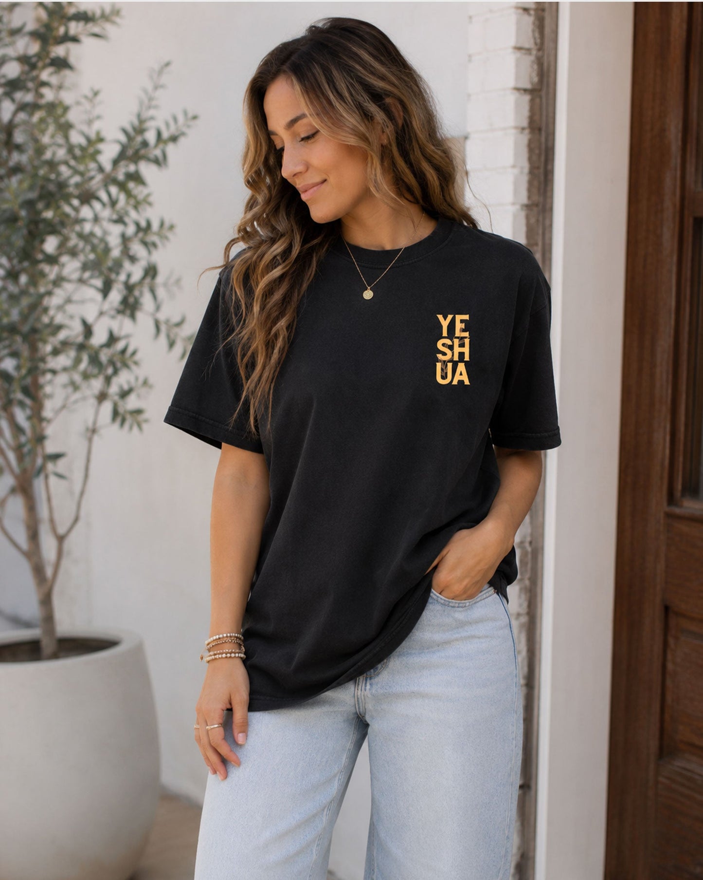 YESHUA Tee